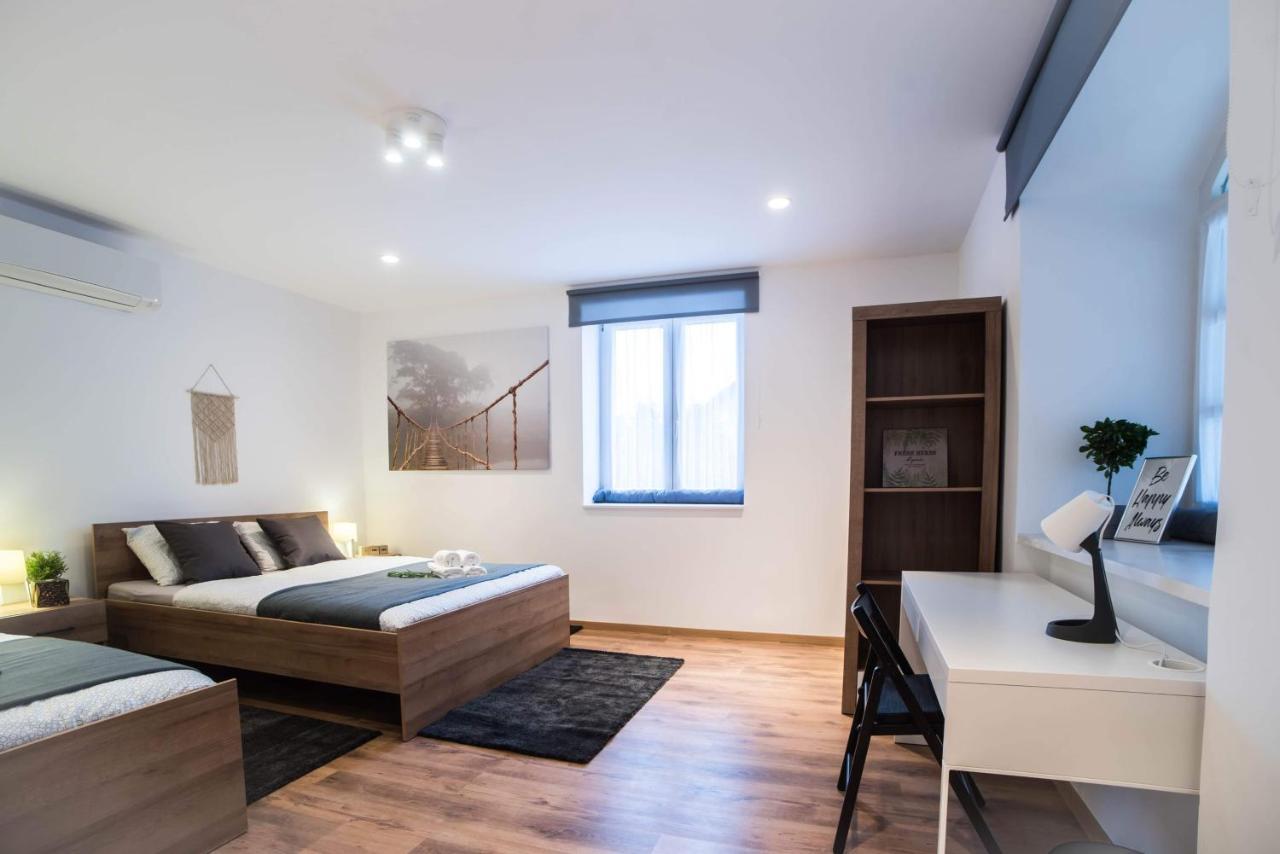 Apartament Pintes 38 Dunaújváros Zewnętrze zdjęcie